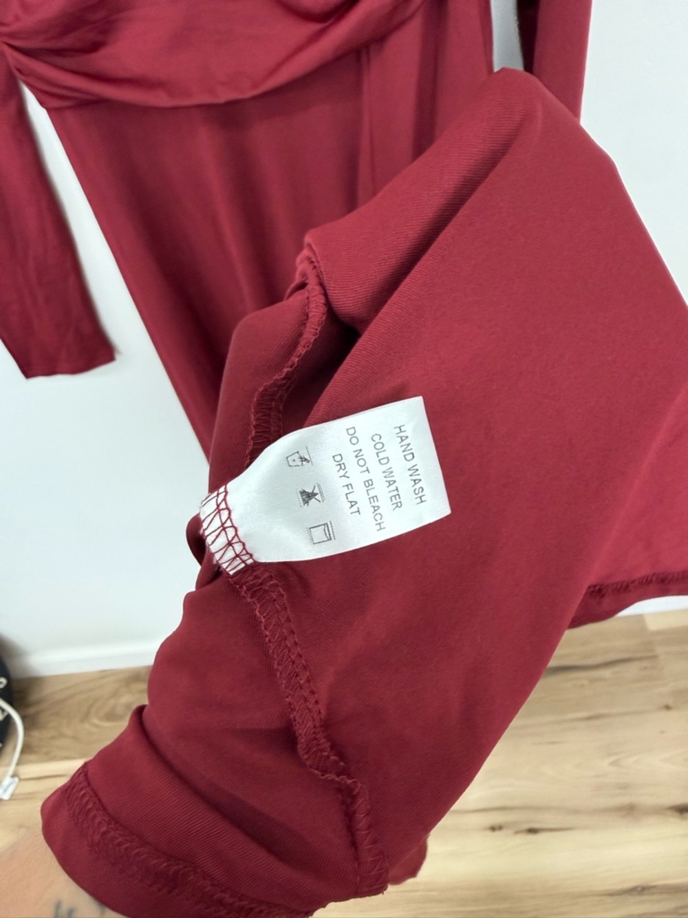 Baltic Born Deep V Long Sleeve Maxi Dress in Burgundy BB25 - Picture 9 of 9